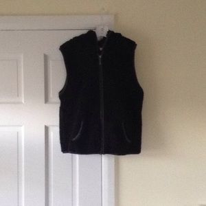 Girl's comfy vest!